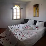 Hanzara Hotel 3*